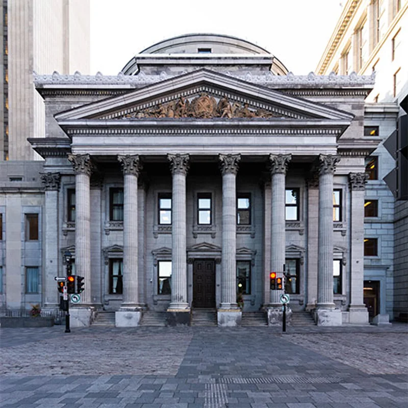 À la banque